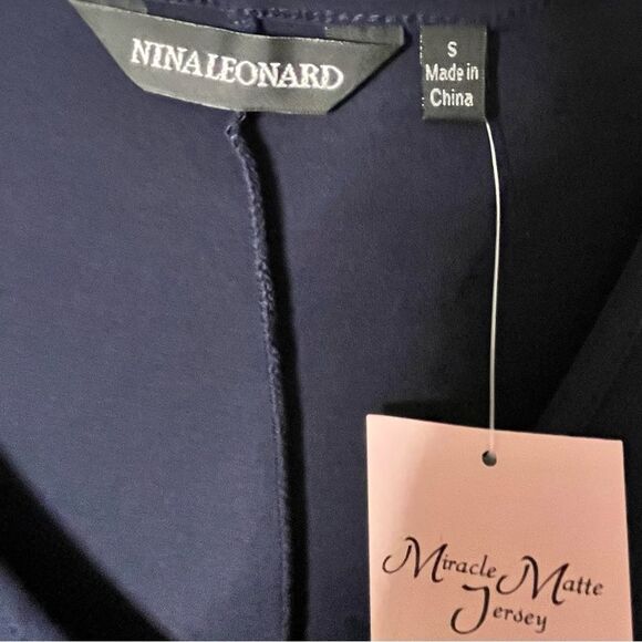 Nina Leonard Navy Blue Jersey V- neck Tunic Blouse with Chiffon Hem Size Small - Picture 4 of 8